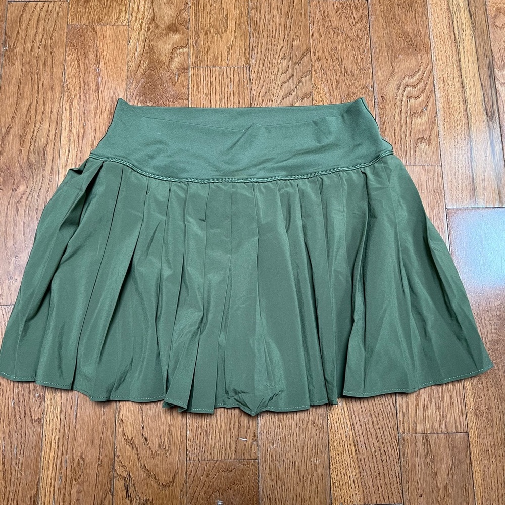 Aerie Green Pleated Skirt